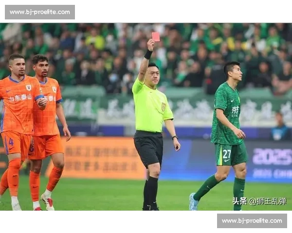 河北对阵山东鲁能争议判罚引发联赛公平性大讨论与裁判尺度问题